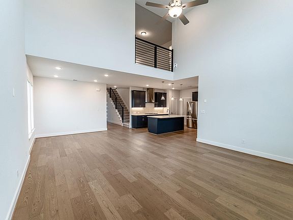 7th image of this home