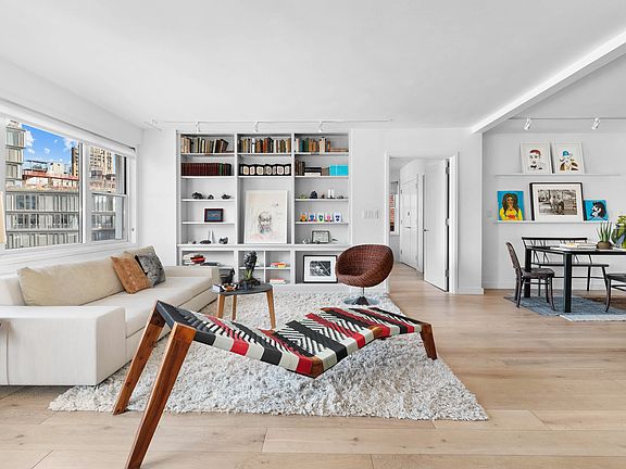 2nd image of 14 Horatio St #8GH