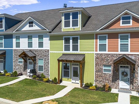 4th image of 18081806-1804 1802 Arbor Hills Dr