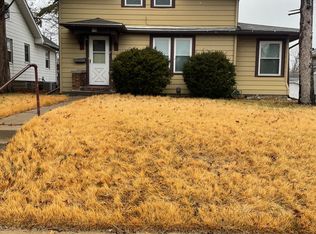 252 W 31st St, Davenport, IA 52803