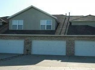 10 Christopher Way, Normal, IL 61704
