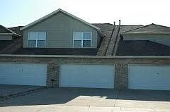 10 Christopher Way photo 1