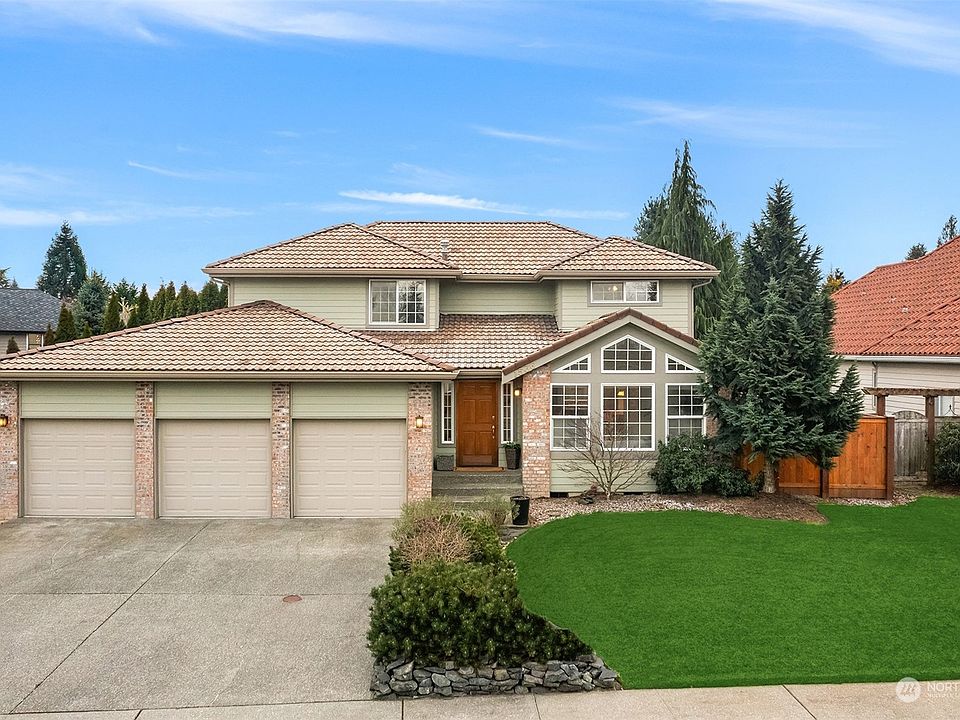 1st image of 1536 SE 29th Place