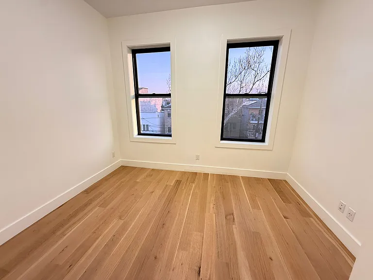 50 Grace St #39E — Photo 8
