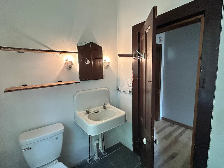 63 Canal St #1 — Photo 8