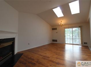 48 Potomac Dr, Basking Ridge, NJ 07920