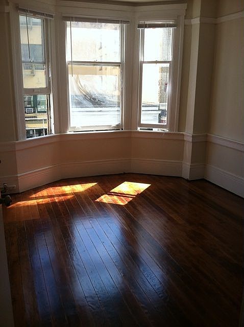 2nd image of 376 Ellis St APT 406