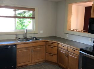 11428 W Ford Pl, Lakewood, CO 80226