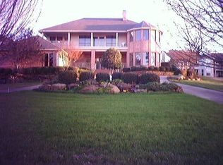 179 April Waters Dr N, Montgomery, TX 77356