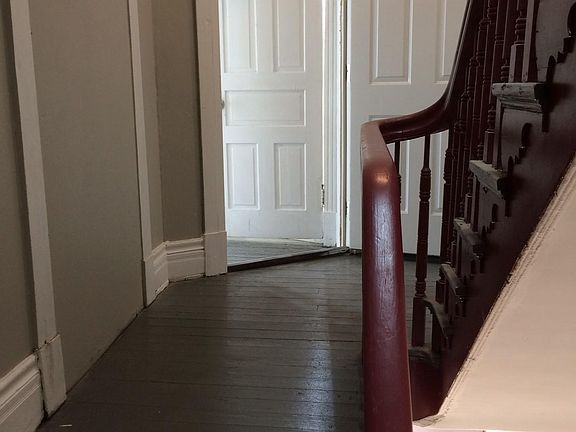 4th image of 1702 Central Pkwy APT 2