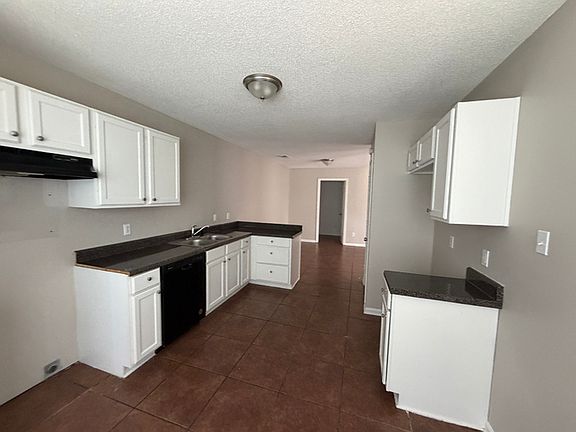 5th image of 4554 Rosswood Dr