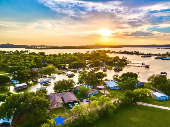 1513 McAdams Rd, Graford, TX 76449