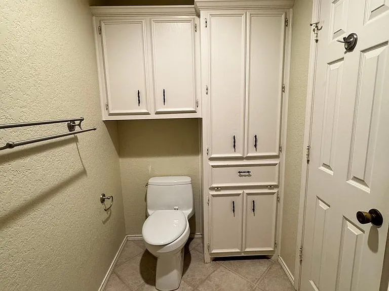 7712 Grover Ave — Photo 23