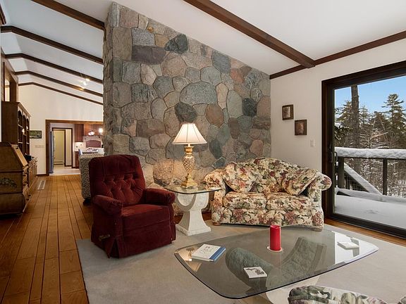 5th image of 400 Wooded Shore Ln