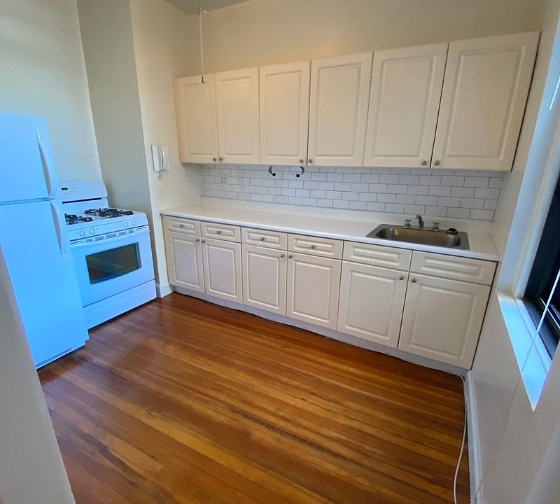 1st image of 35 Orange St #4EF