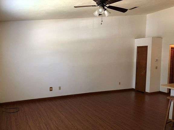 3rd image of 2328 Hartsfield Way