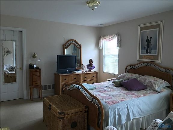 5th image of 6761 Wesley Dr