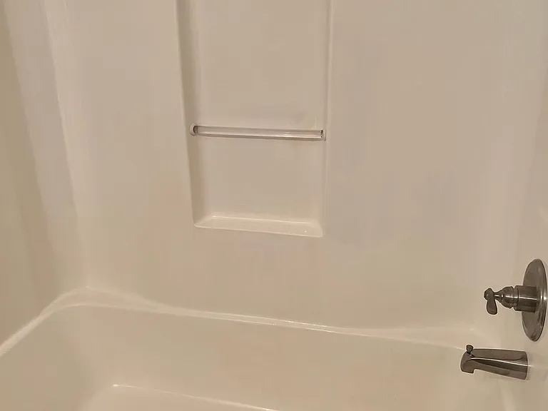 1124 Stafford Dr — Photo 15