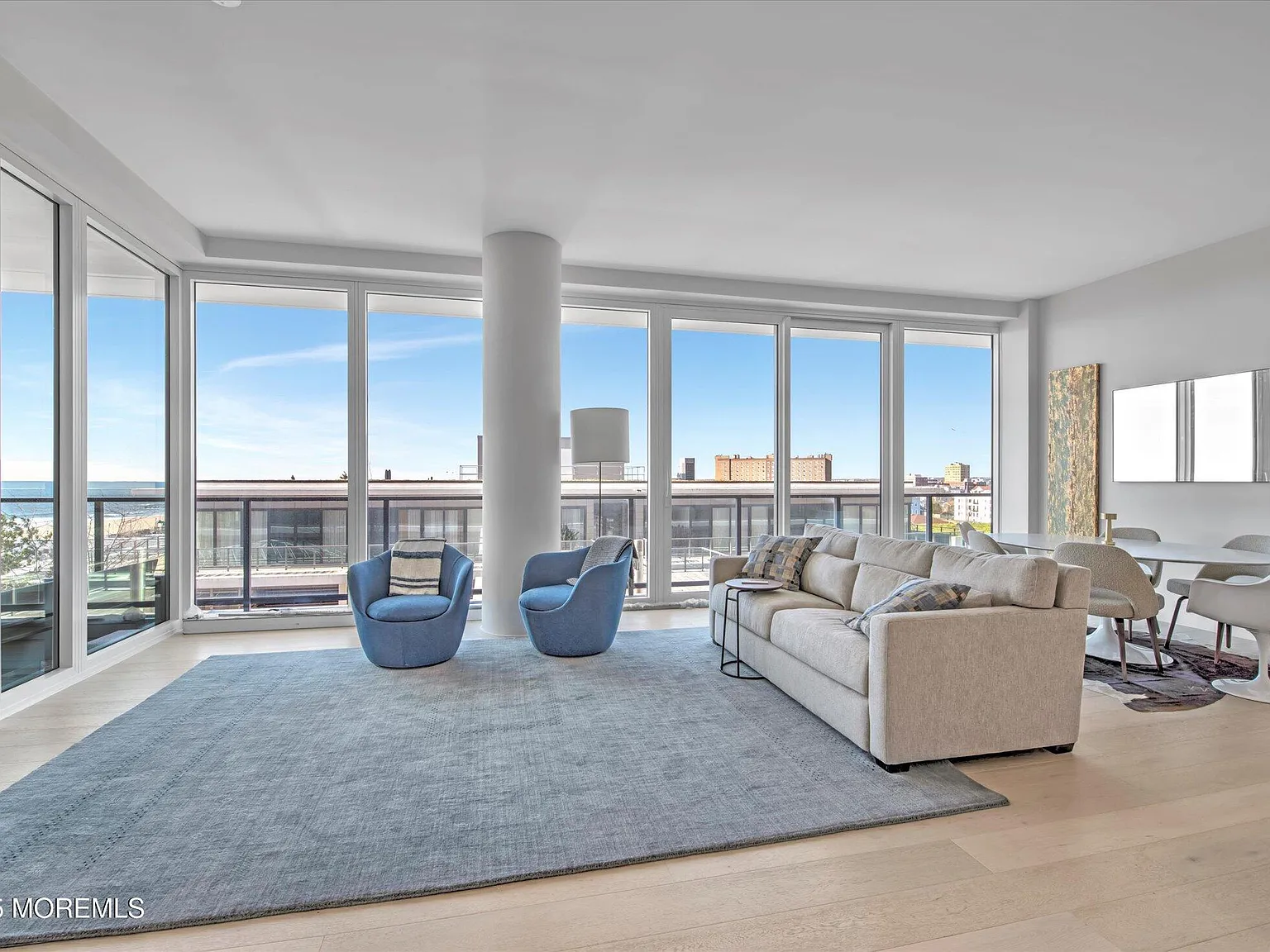 2 bed, 1355 sqft, $9,000 — Photo 3