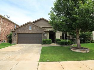 1305 Meadowlark Dr, Little Elm, TX 75068