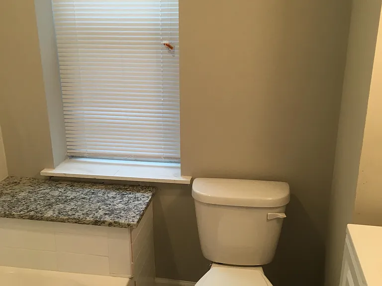 1631 S Lecount St — Photo 10