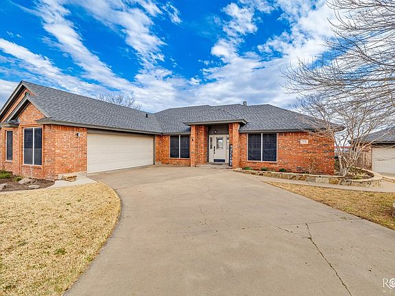 4th image of 214 Burlington Rd