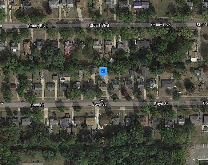 1st image of 52 Boyd St