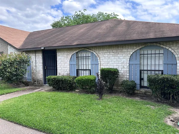 143 Casa Grande Dr #143, Houston, TX 77060
