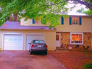 2nd image of 485 Worthington Hills Ct