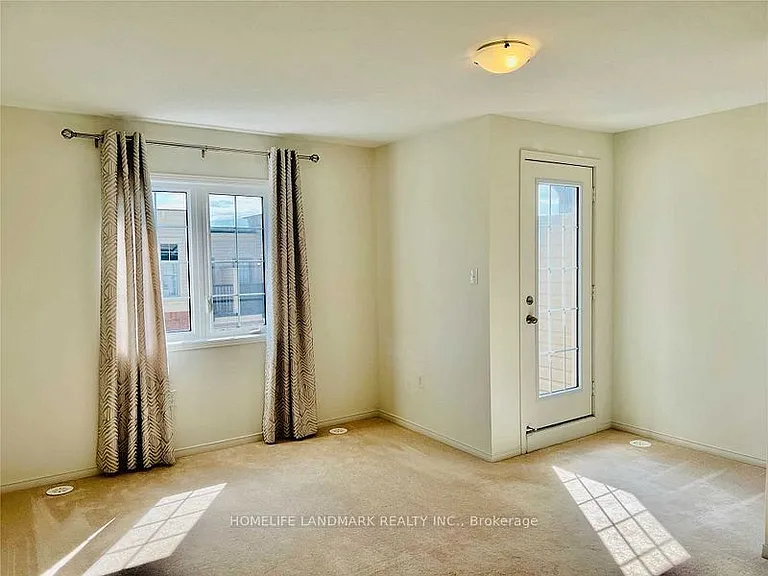2695 Deputy Minister Path — Photo 24