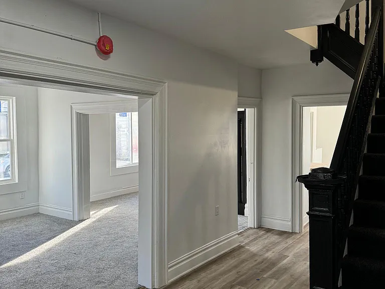 1218 Ann St — Photo 4