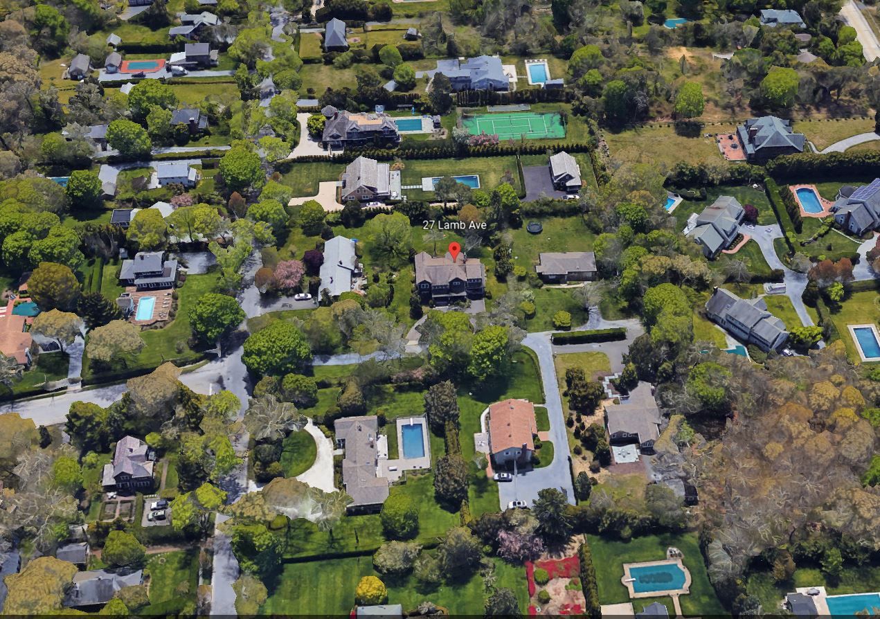 27 Lamb Ave, Quogue, NY 11942 Out East