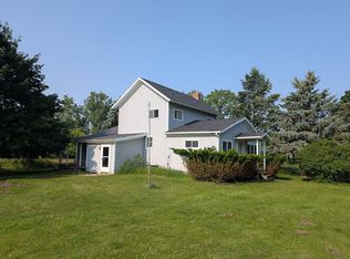 6725 W Collins Rd, Henderson, MI 48841