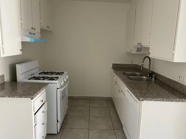 14000 Foothill Blvd, Sylmar, CA