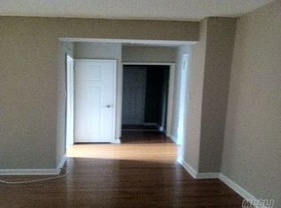 22424 Union Tpke APT 1K, Oakland Gardens, NY 11364