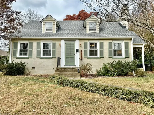 2327 Lyndhurst Ave, Winston Salem, NC 27103