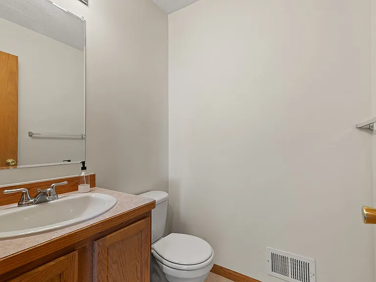 Freeland Rental Homes - Freeland/Bay City, MI — Photo 28