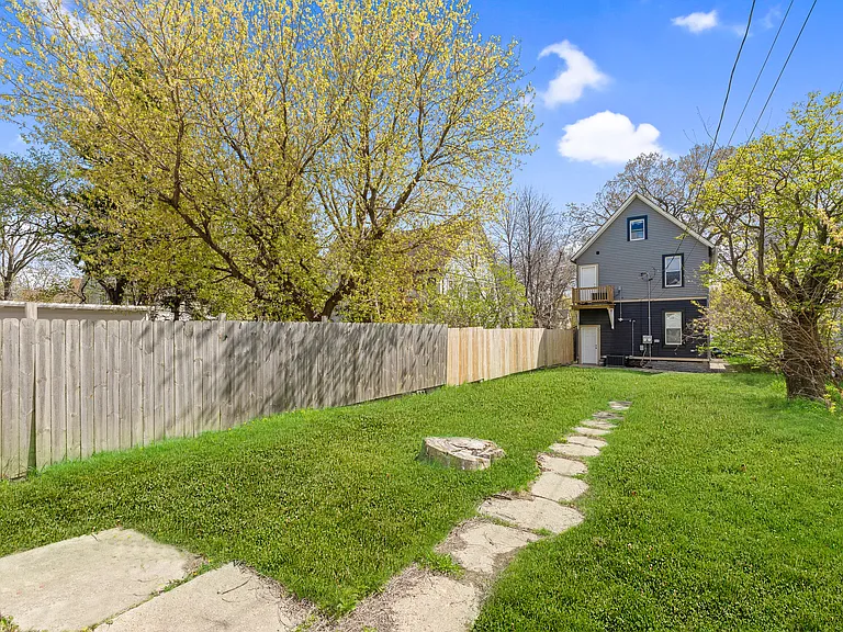 2935B N Richards St #B — Photo 15
