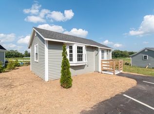 994 Portland Rd #17, Saco, ME 04072