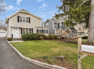 10 Brookside Ave, Basking Ridge, NJ 07920