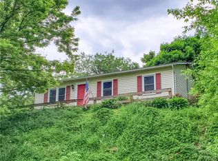 166 Valley Rd, Kutztown, PA 19530