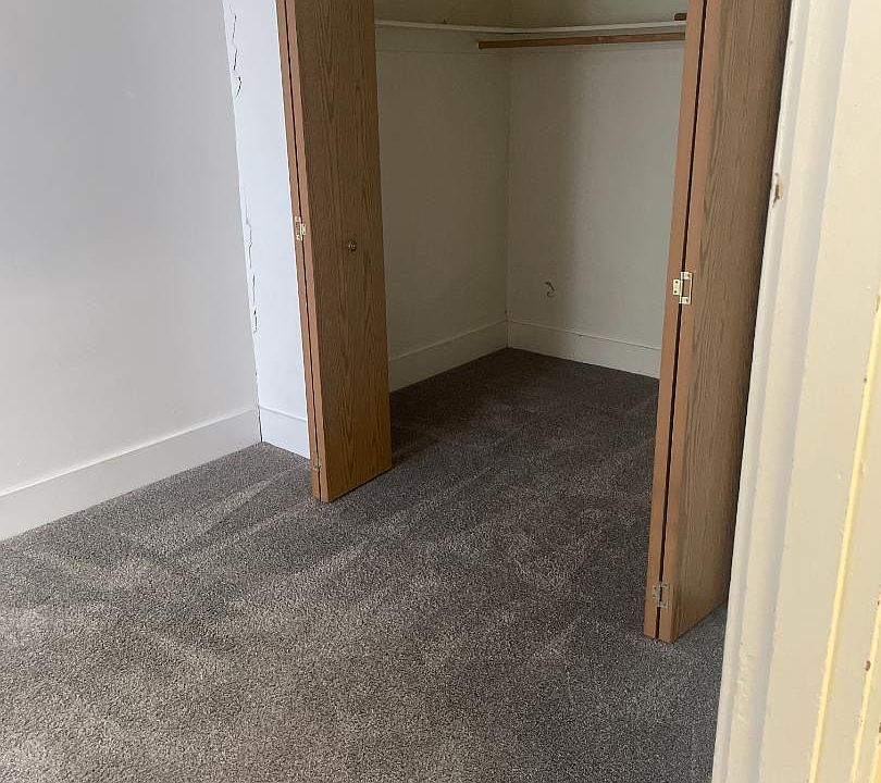 Unit Photo