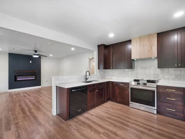 825 W Colorado Ave, Chickasha, OK 73018