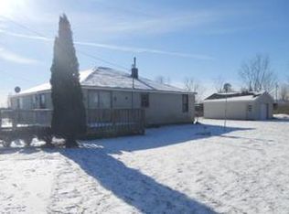 1977 Saganing Rd, Bentley, MI 48613