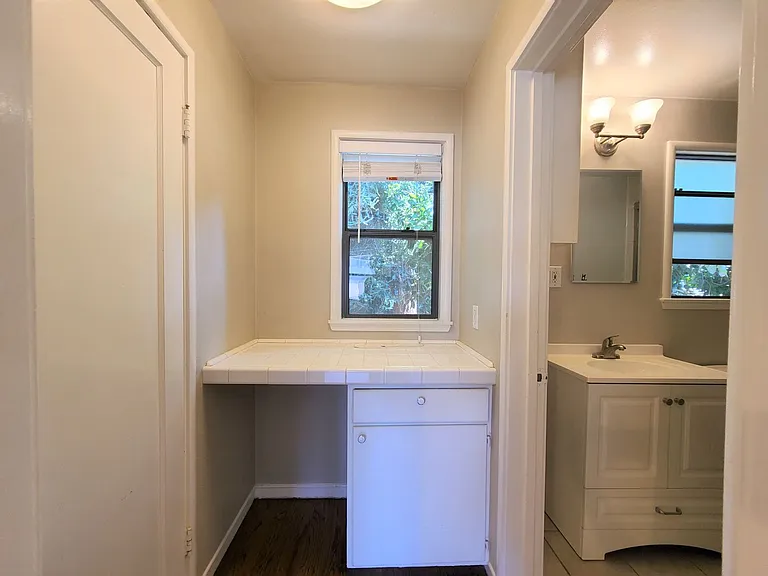 775 S Shoreline Blvd #5 — Photo 7