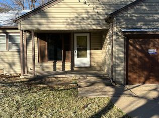 1233 N Pershing Ave, Wichita, KS 67208