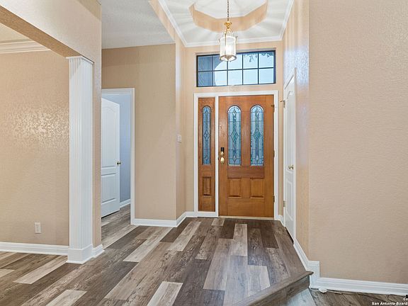4th image of 15731 DEER CREST