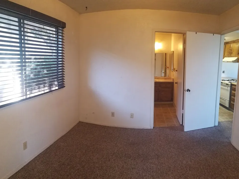 1185 Santa Ynez Ave #D