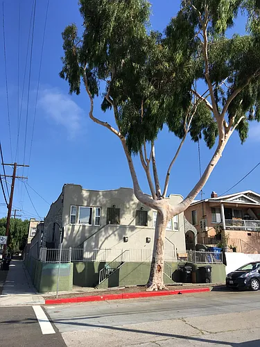 598 W 3rd St Photo 1