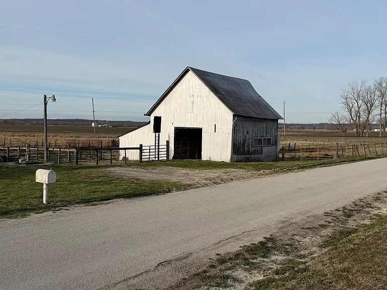38785 Stanton Rd — Photo 3